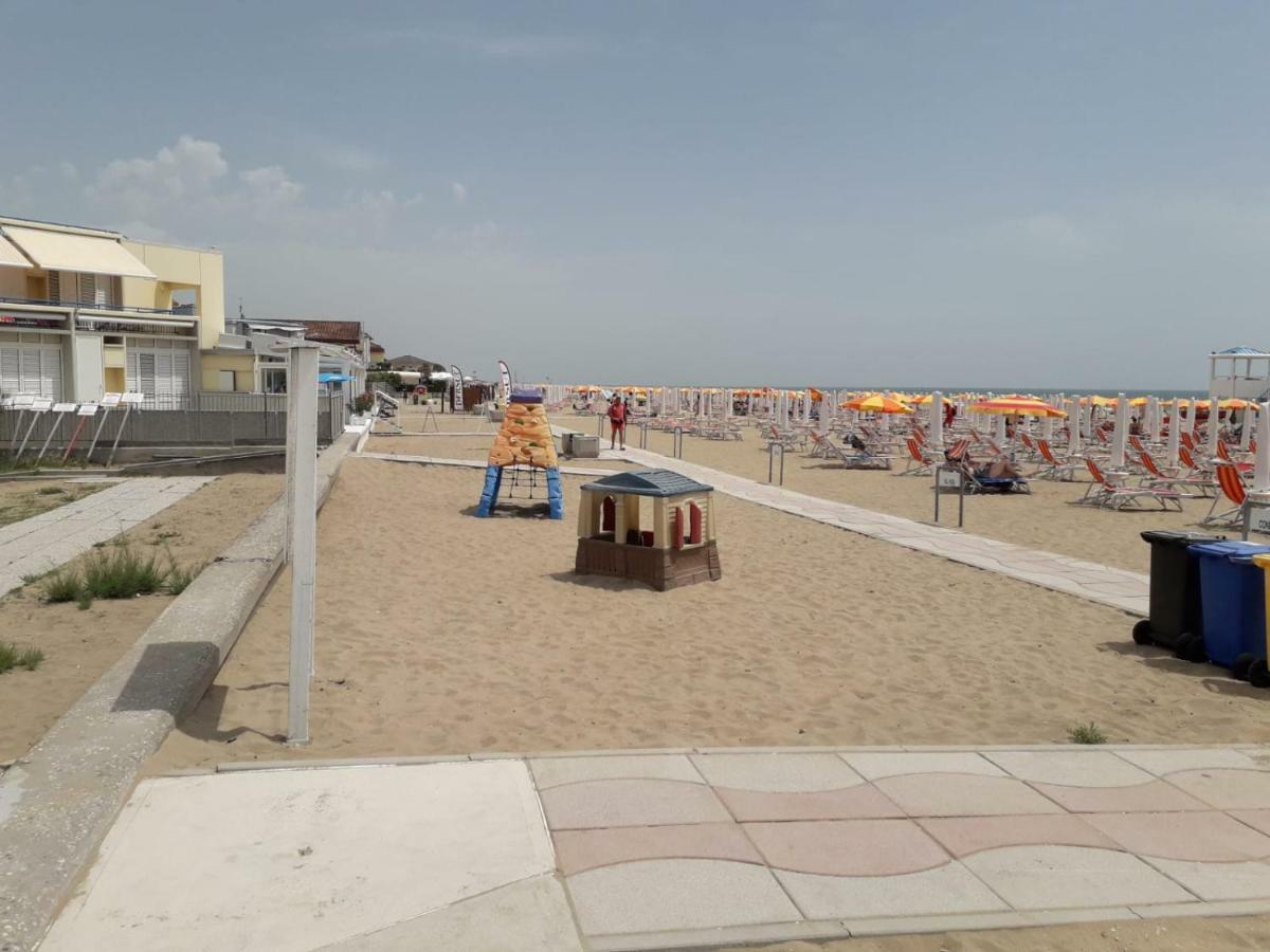 Il Mare Alla Finestra Cavallino-Treporti Exteriör bild